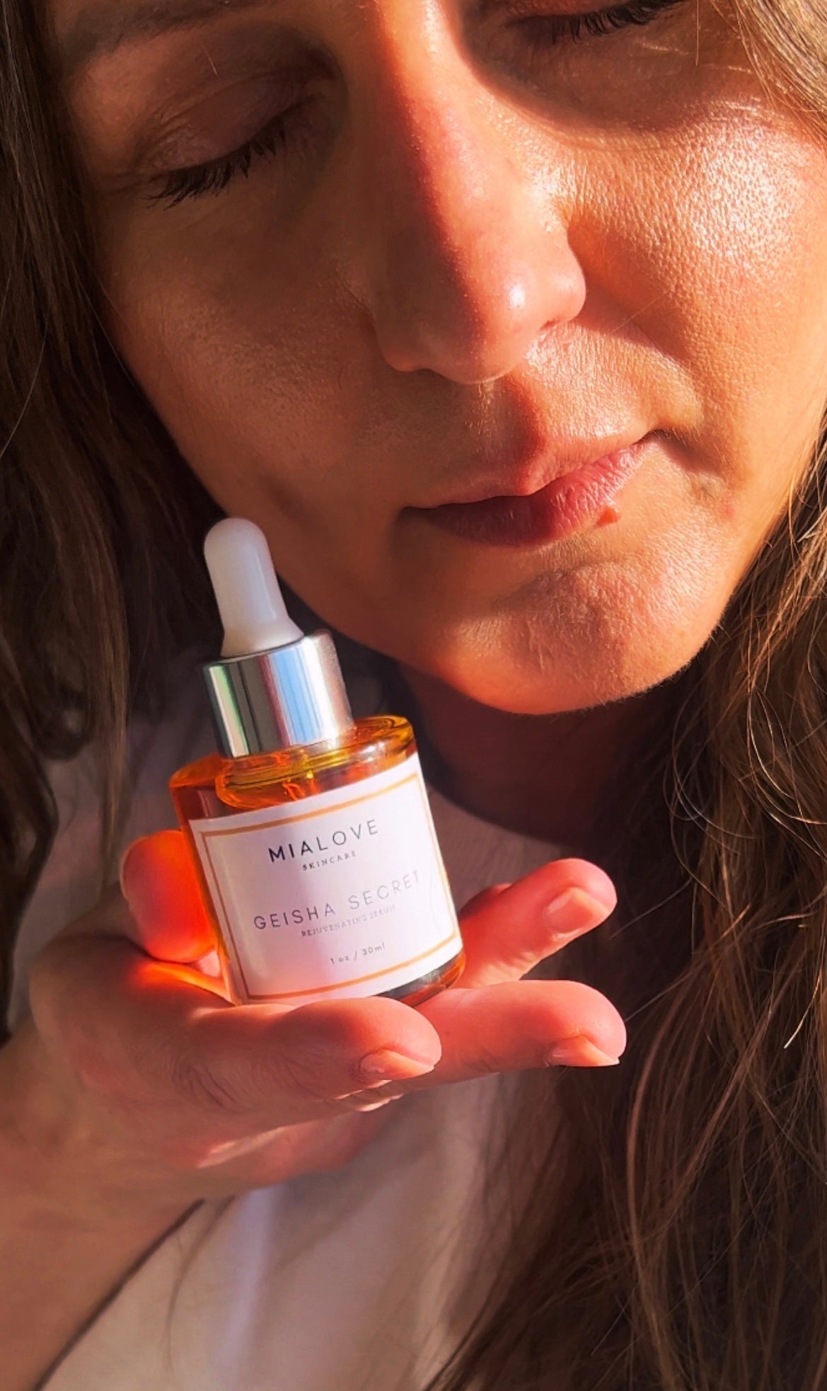 Geisha Secret Skin Rejuvenating Night Serum Mialove