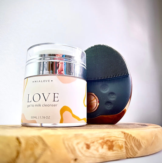 Love cleanser & Mia sonic brush mialove