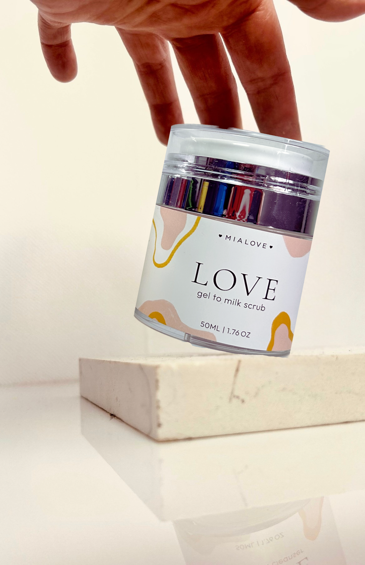 Love Gel to Milk Scrub Mialove