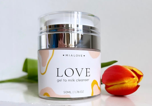 Love Gel to Milk Cleanser by Mialove